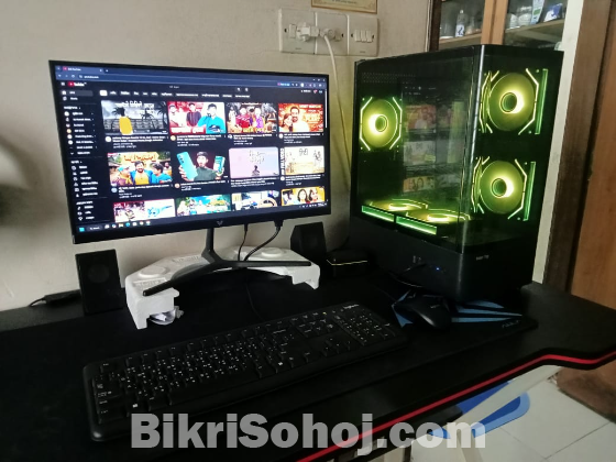 DESKTOP FOR SELL